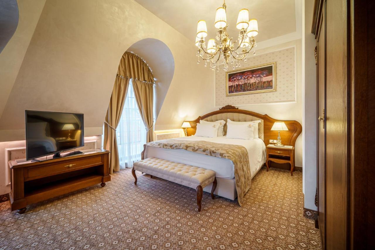Otel Garden - Certificate Of Excellence 10 Five-stars For 2024 Awarded By Htif